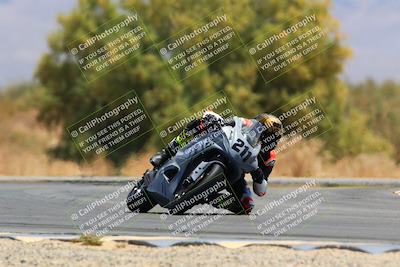 media/May-15-2022-SoCal Trackdays (Sun) [[33a09aef31]]/Turn 7 (1145am)/